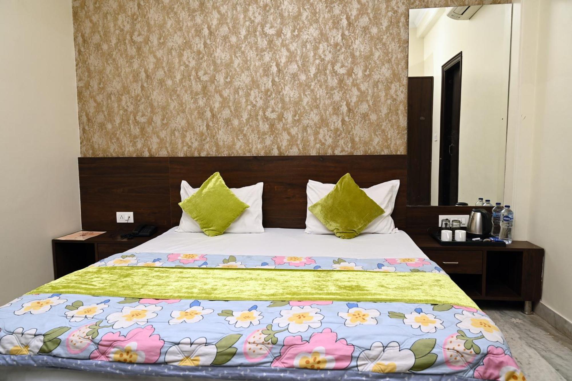 Hotel Pulse Inn Near Railway Station Divisione di Jaipur Esterno foto