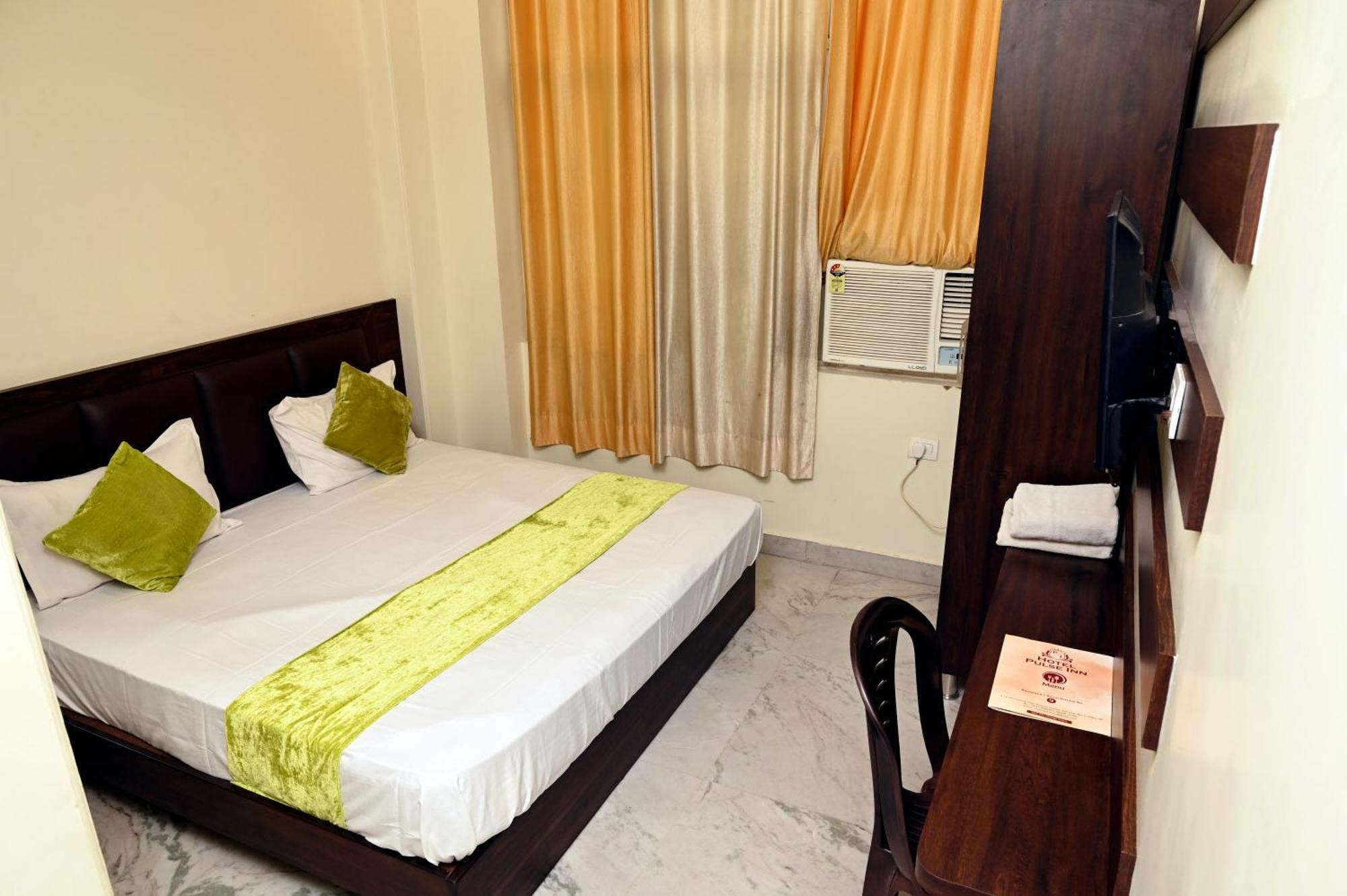 Hotel Pulse Inn Near Railway Station Divisione di Jaipur Esterno foto