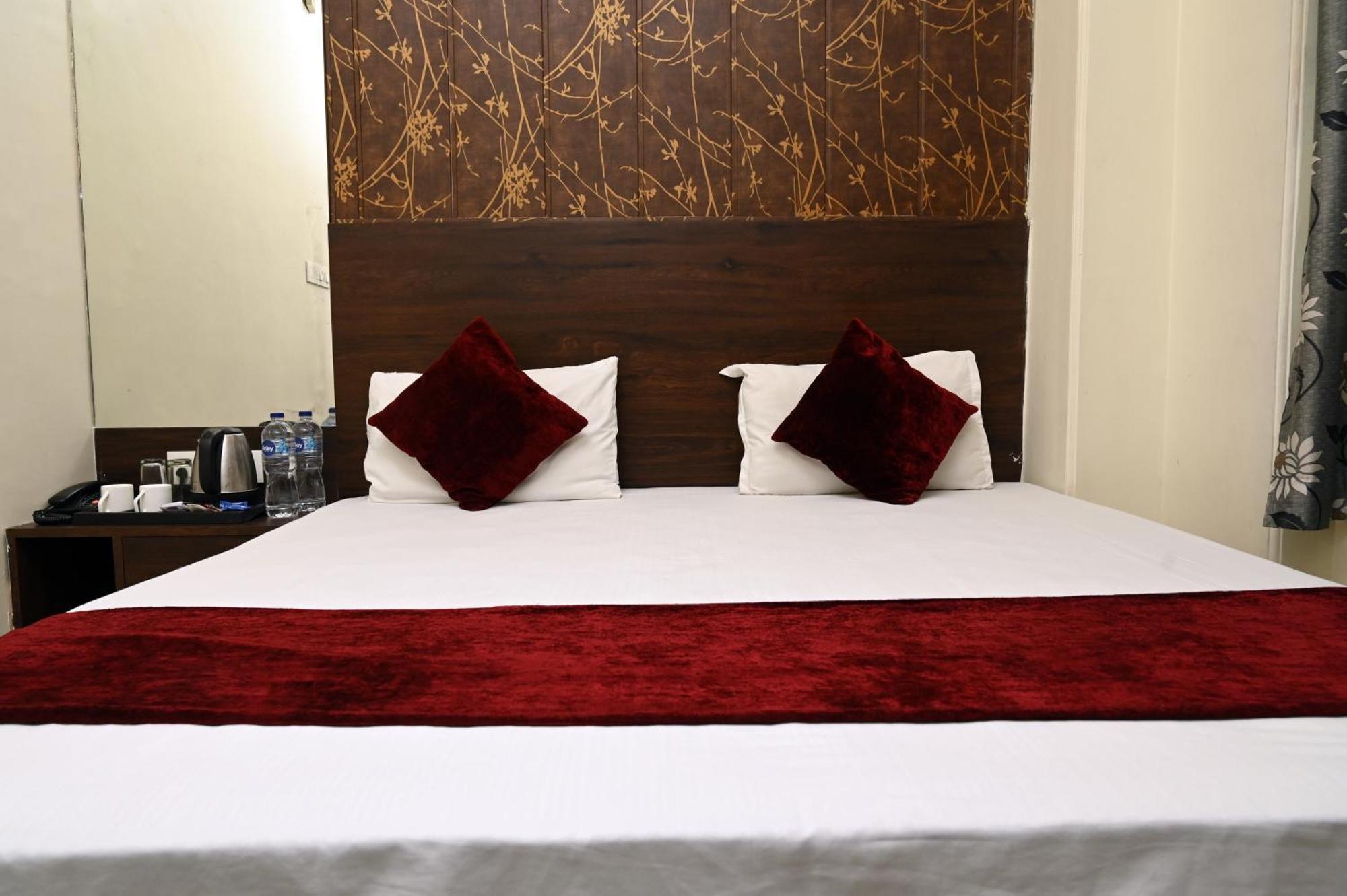 Hotel Pulse Inn Near Railway Station Divisione di Jaipur Esterno foto