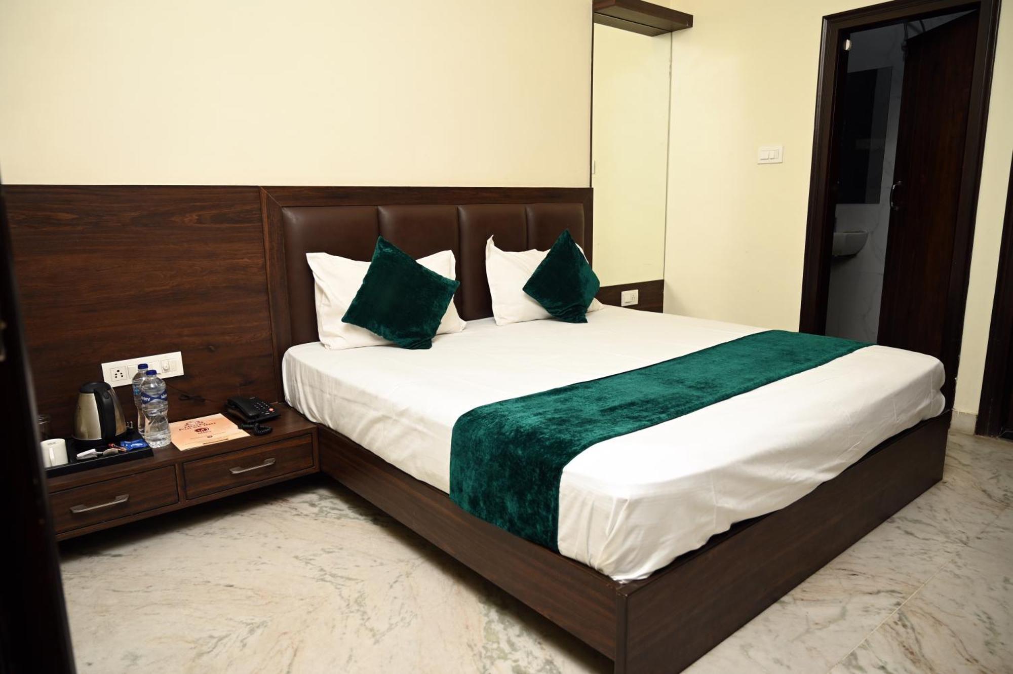 Hotel Pulse Inn Near Railway Station Divisione di Jaipur Esterno foto
