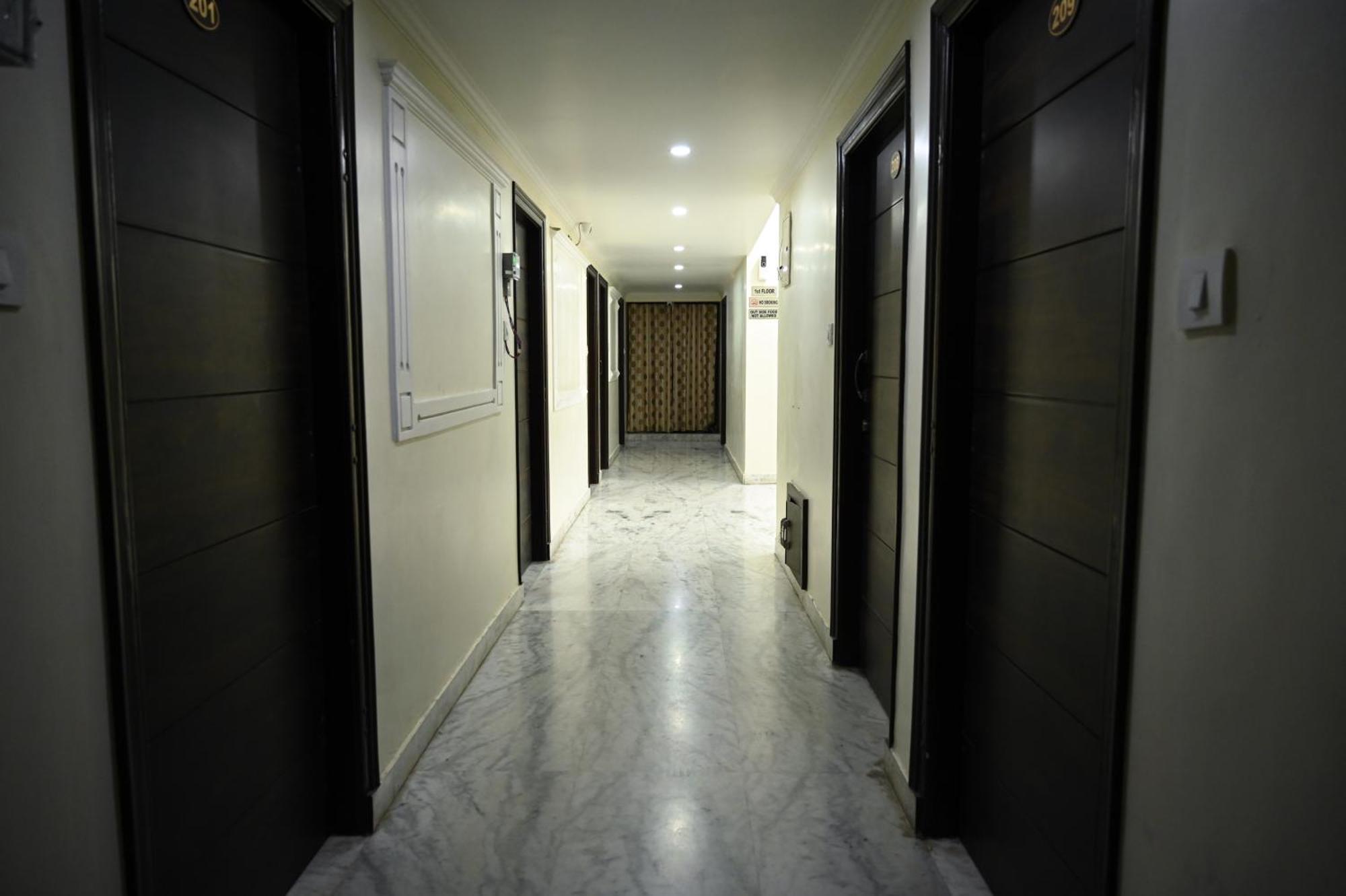Hotel Pulse Inn Near Railway Station Divisione di Jaipur Esterno foto